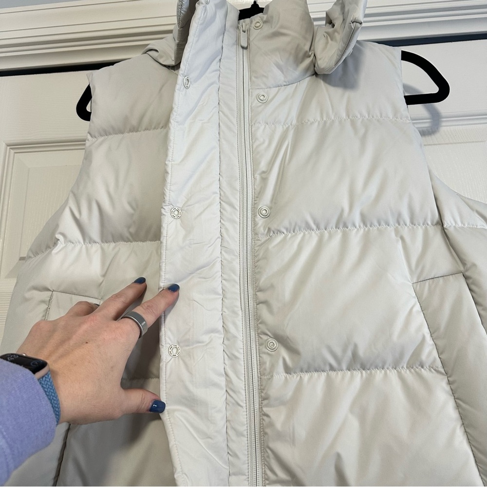 Lululemon Wunder Puff 600-Down-Fill Cropped Vest in Bone Size 8 NWT‎ - Picture 6 of 13